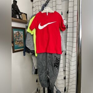 Boys Nike set. Short sleeve shirt/ fleece pants